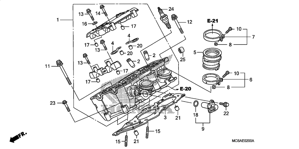 Right cylinder head